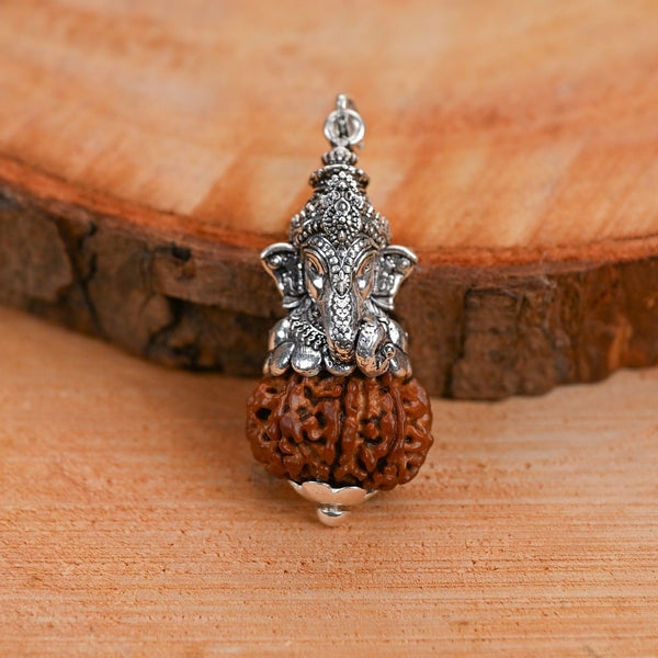 Ganeshji Pendant with 8 Mukhi Nepali Rudraksha
