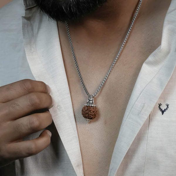 Adiyogi Pendant (6 Mukhi Nepali Rudraksha)