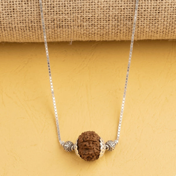 8 Mukhi Rudraksha Kavach